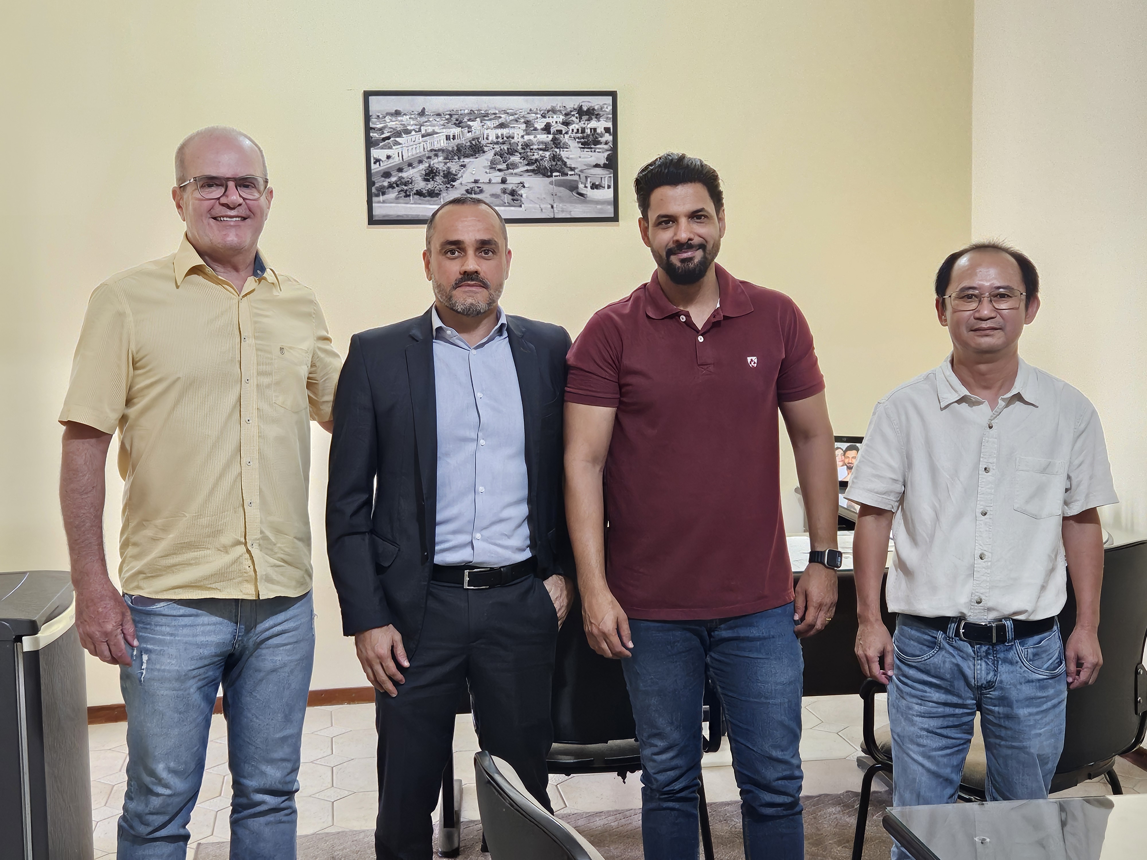 UEPP reúne-se com secretário municipal Tiago de Oliveira para discutir pautas estratégicas de desenvolvimento econômico